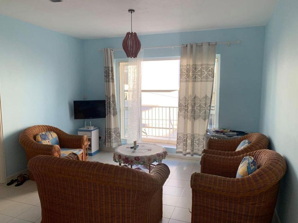 Well Equipped Peaceful 3 Bedroom Apartment Flic en Flac Exterior photo